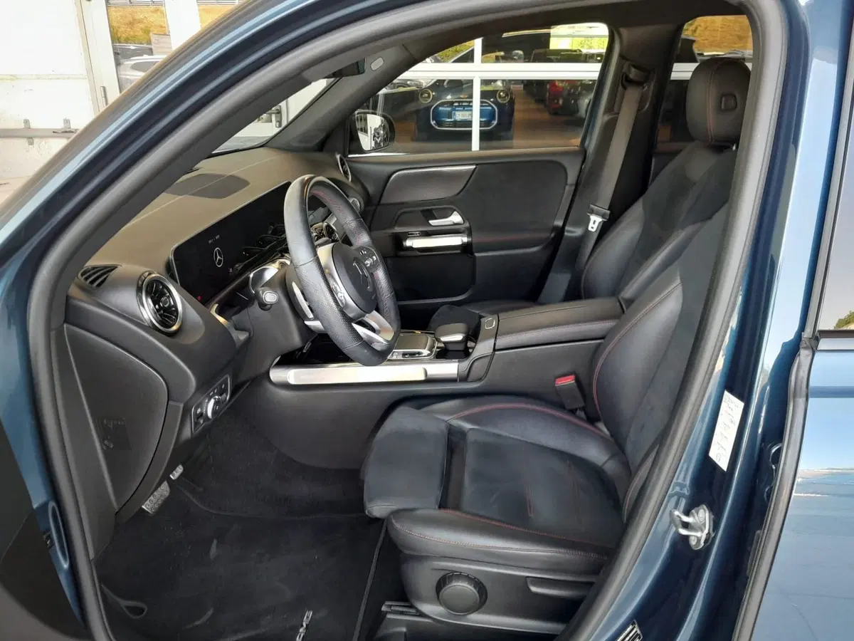 Mercedes-Benz GLB usata a Asti (7)