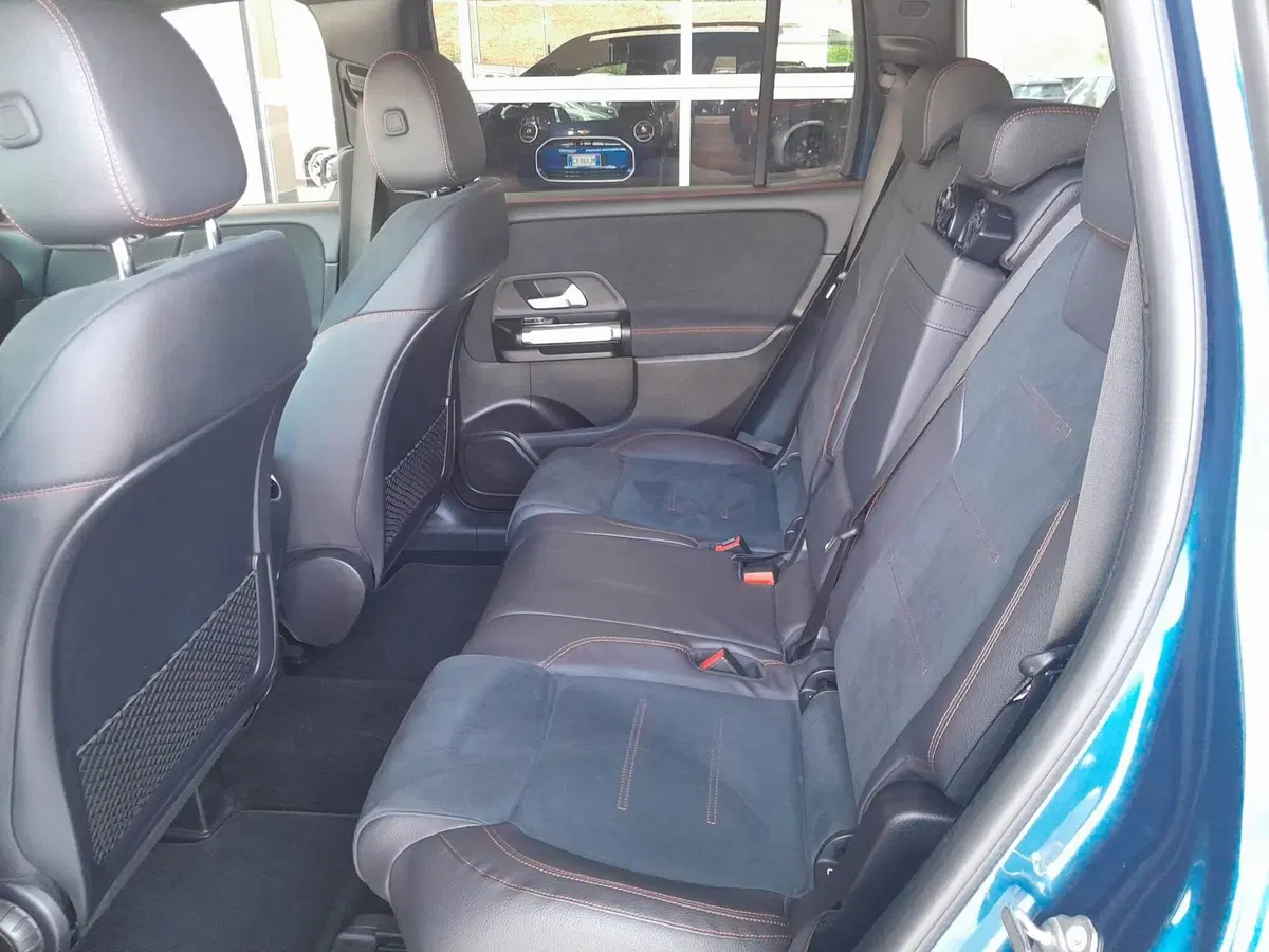Mercedes-Benz GLB usata a Asti (8)