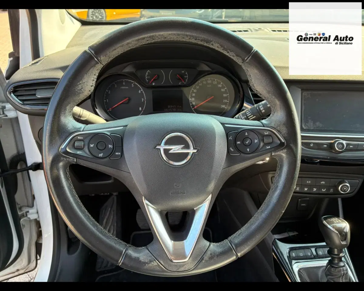 Opel Crossland X usata a Lucca (10)
