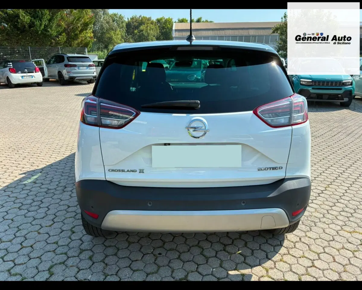 Opel Crossland X usata a Lucca (6)
