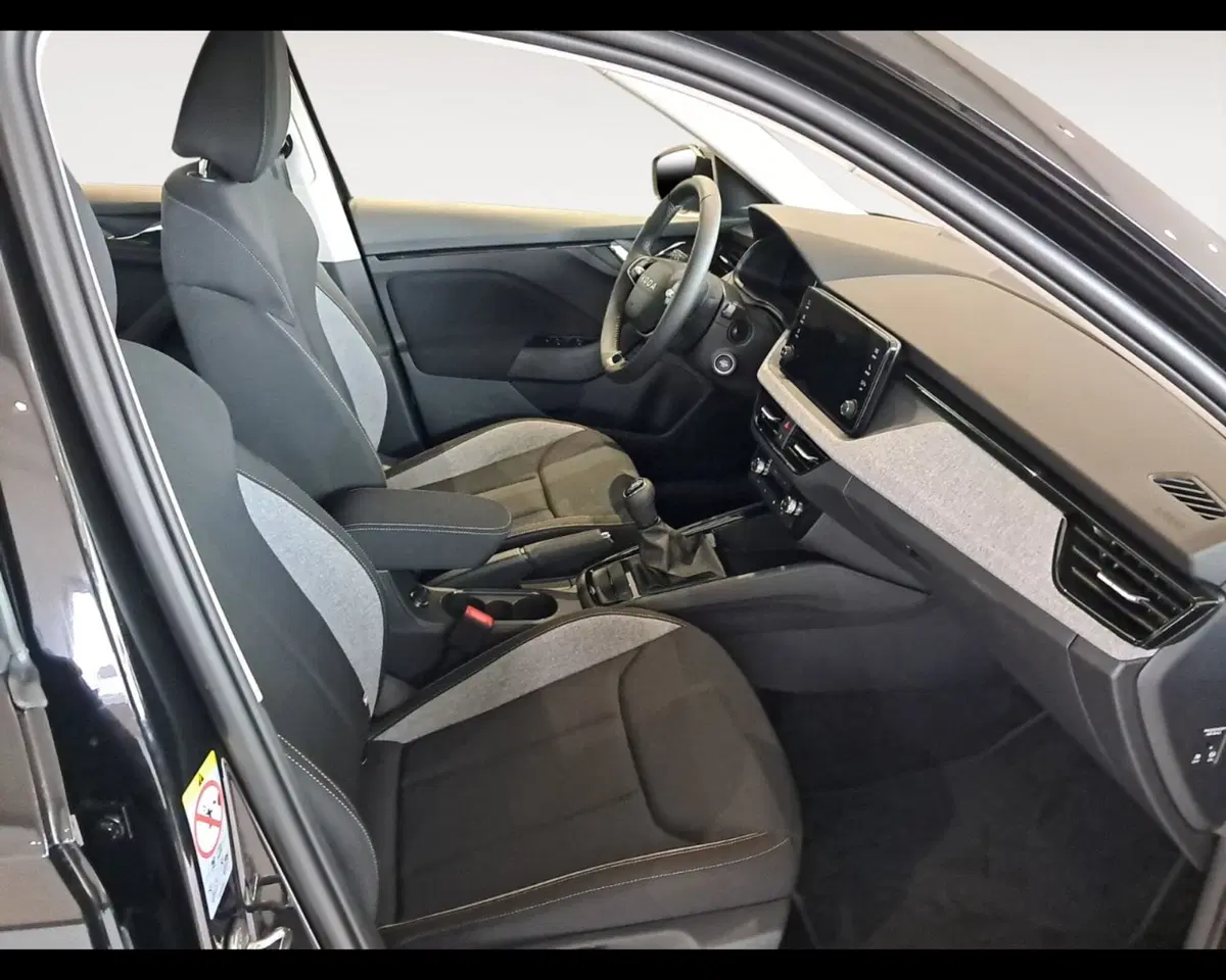 Skoda Kamiq nuova a Ravenna (10)