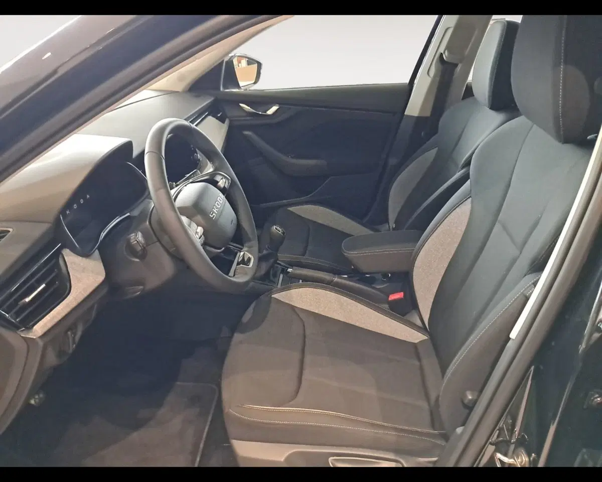 Skoda Kamiq nuova a Ravenna (12)
