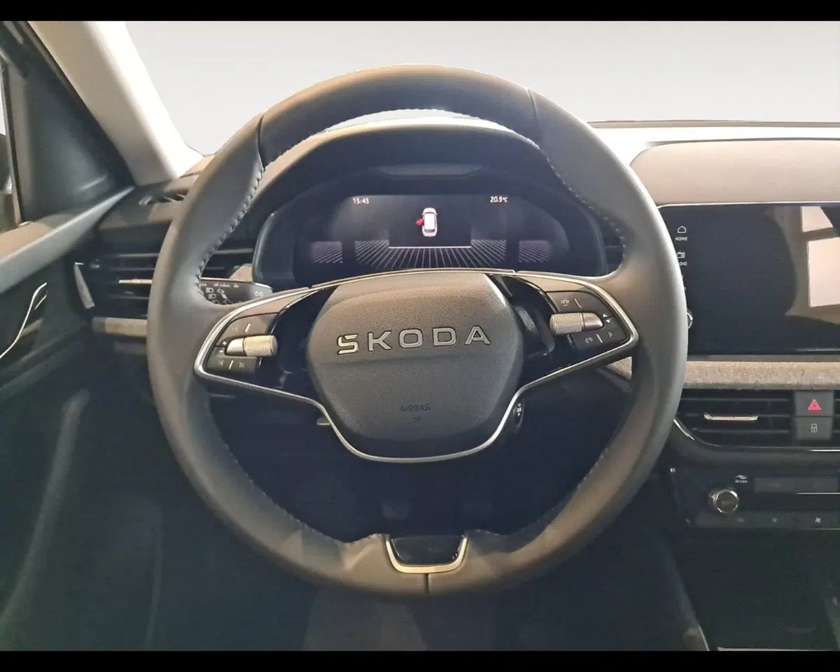 Skoda Kamiq nuova a Ravenna (13)