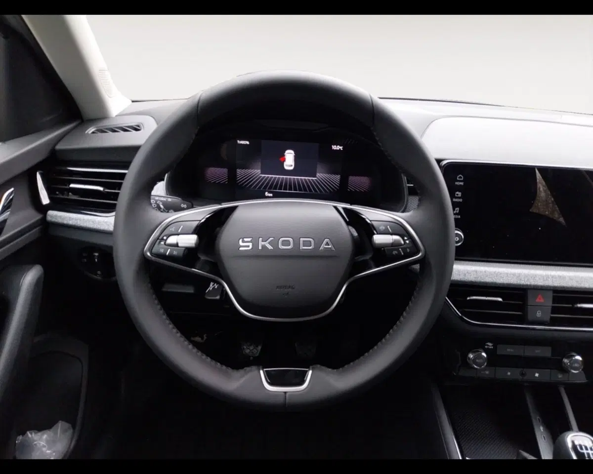 Skoda Kamiq nuova a Ravenna (12)