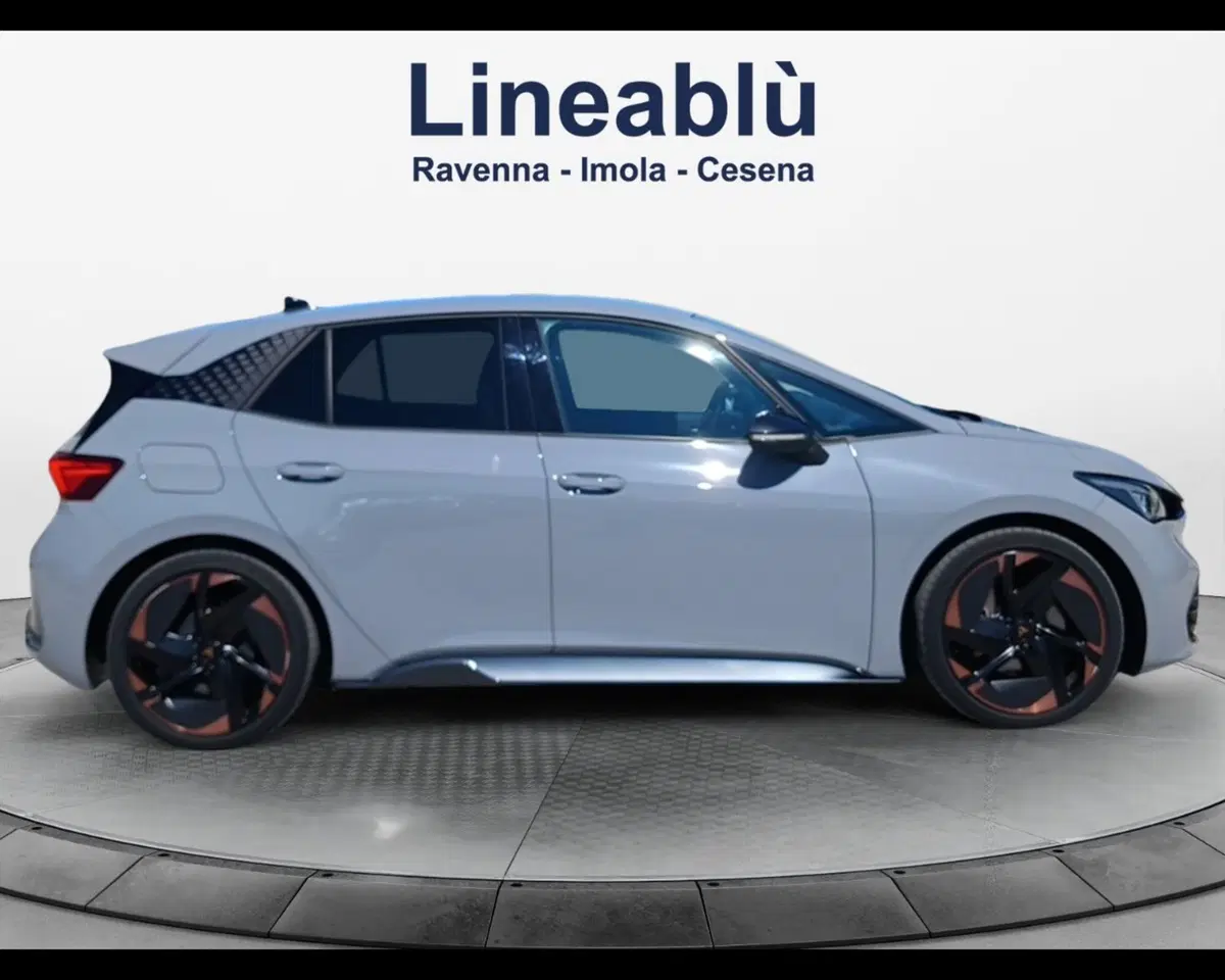 Cupra Born usata a Ravenna (6)