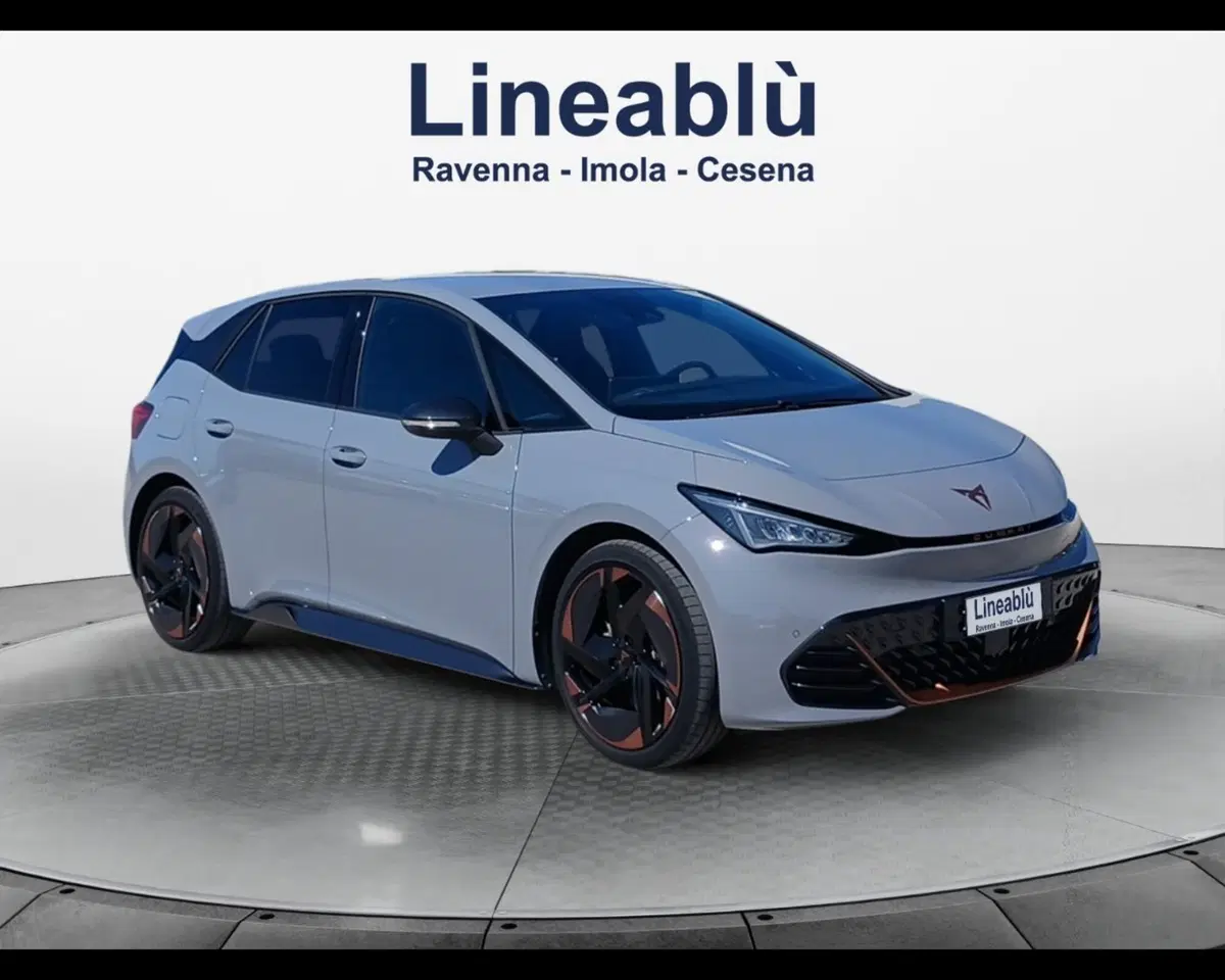 Cupra Born usata a Ravenna (7)