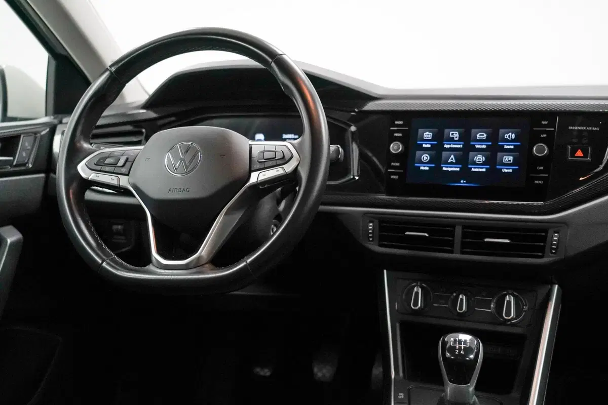 Volkswagen Polo usata a Varese (11)