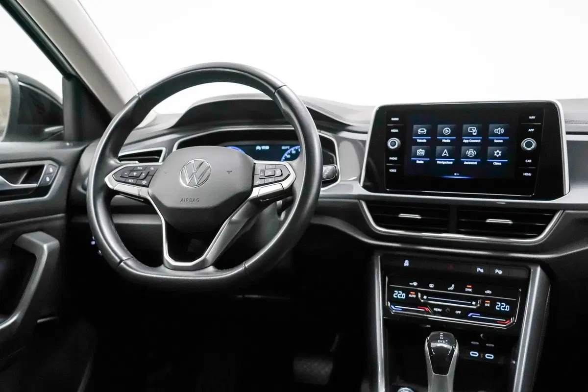 Volkswagen T-Roc usata a Varese (10)