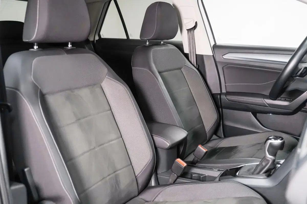 Volkswagen T-Roc usata a Varese (12)