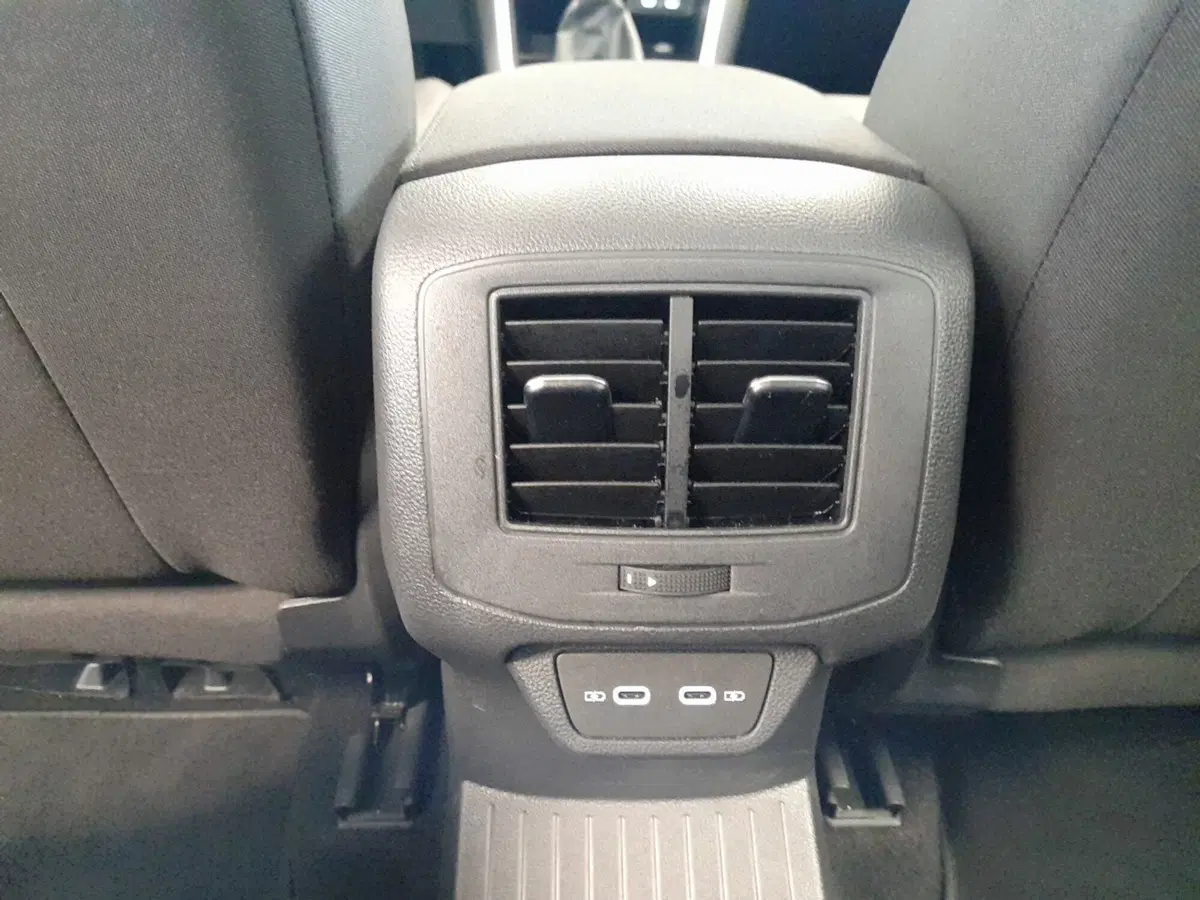 Volkswagen T-Roc usata a Bologna (8)