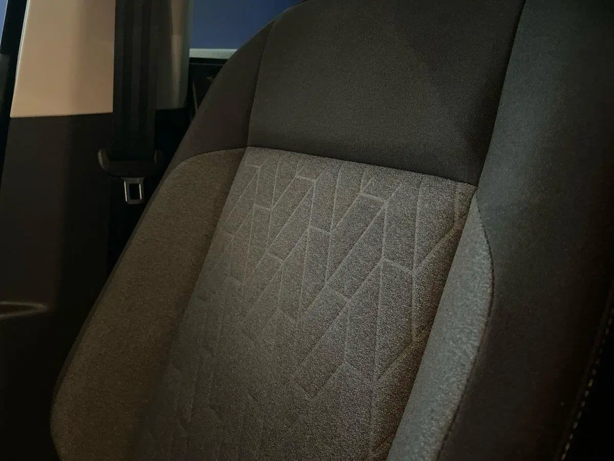 Volkswagen T-Cross nuova a Prato (16)