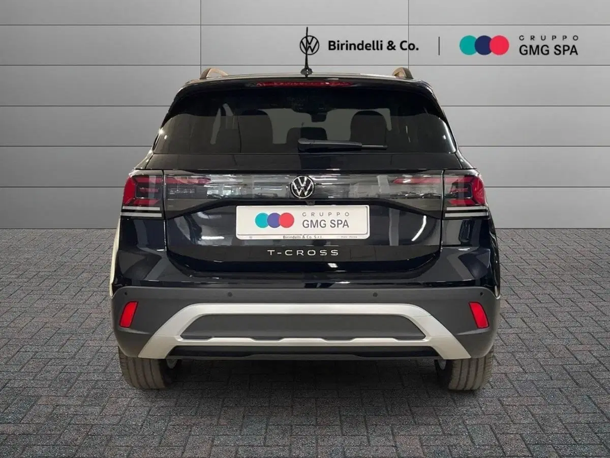 Volkswagen T-Cross nuova a Prato (4)