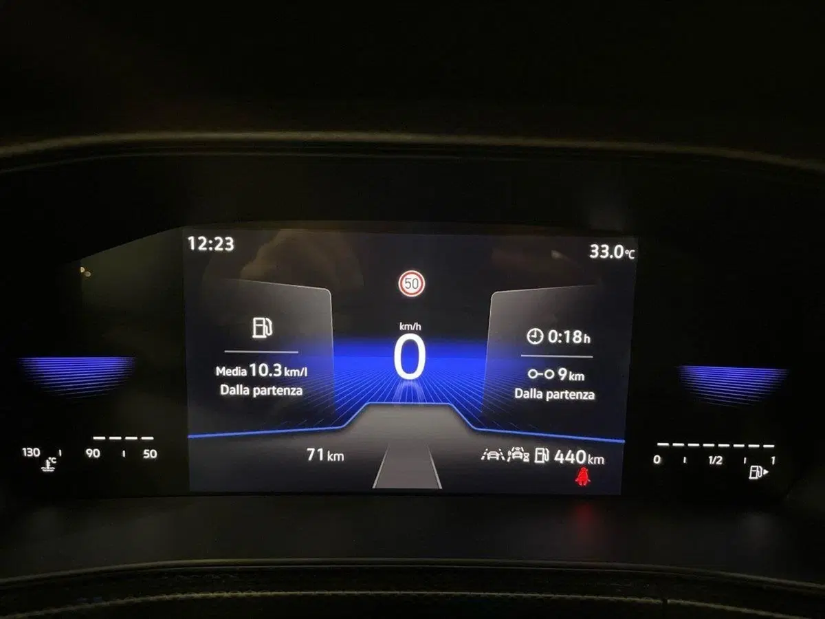 Volkswagen T-Cross nuova a Prato (13)