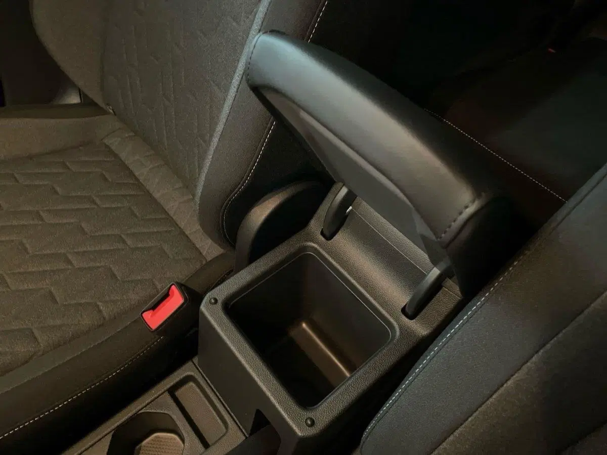 Volkswagen T-Cross nuova a Prato (17)
