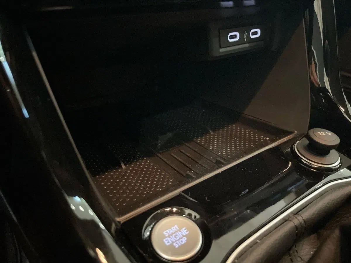 Volkswagen T-Cross nuova a Prato (18)