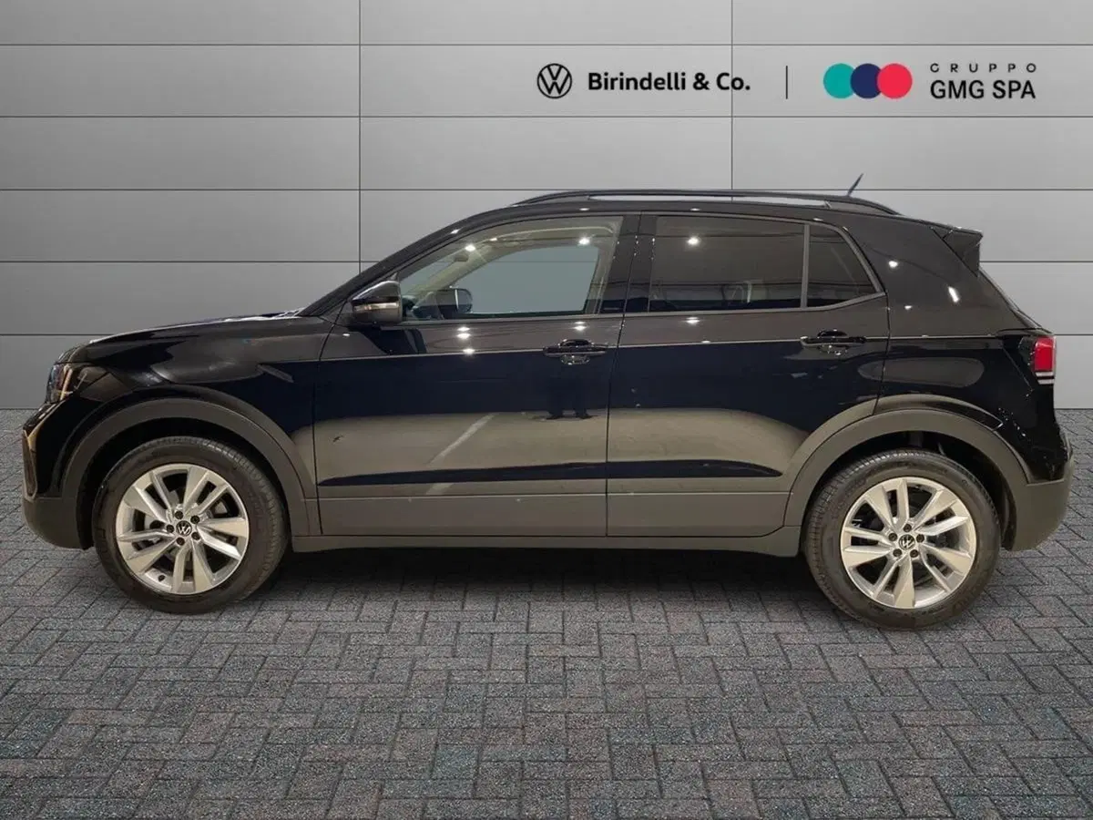 Volkswagen T-Cross nuova a Prato (5)
