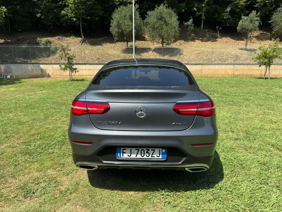 Mercedes-Benz GLC Coupé usata a Salerno (11)