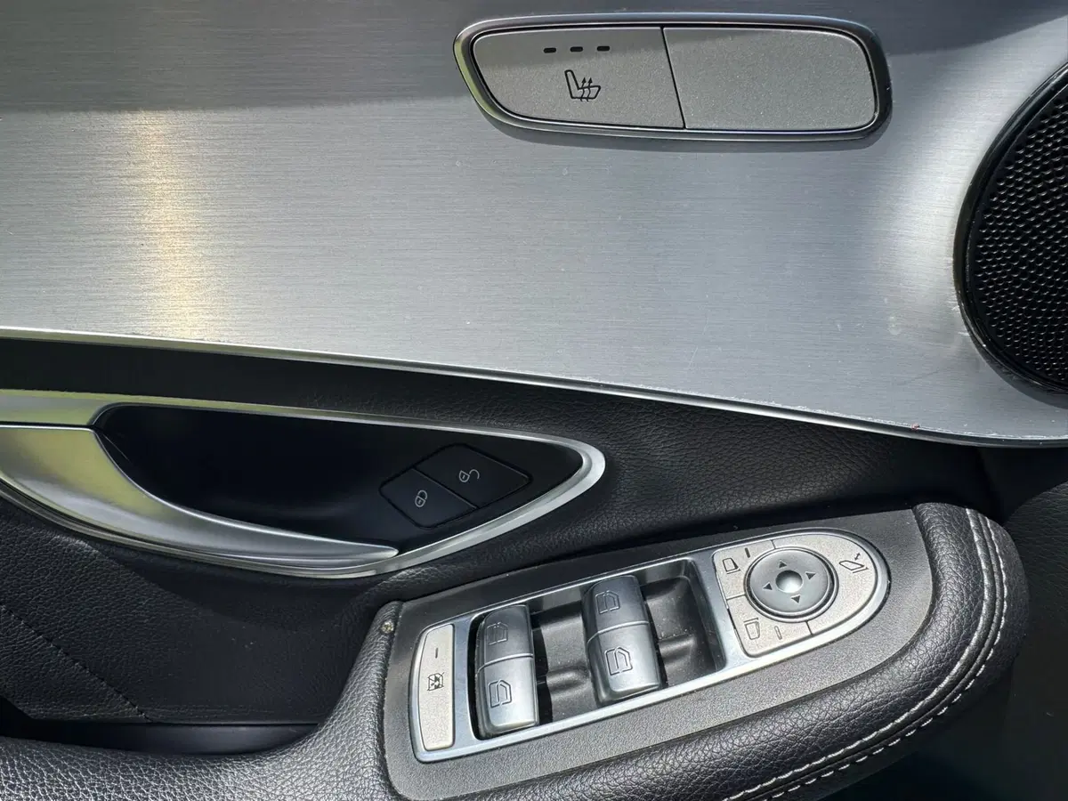 Mercedes-Benz GLC Coupé usata a Salerno (14)