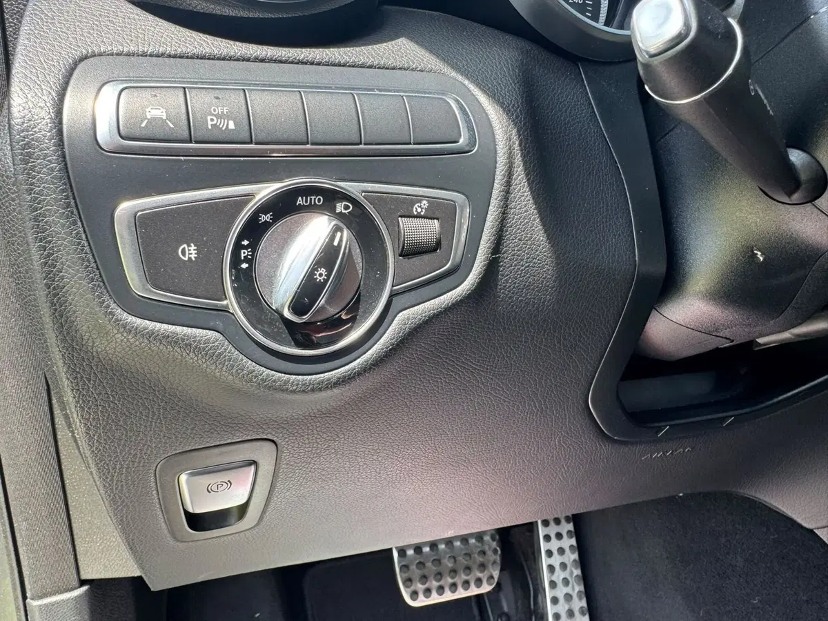 Mercedes-Benz GLC Coupé usata a Salerno (15)