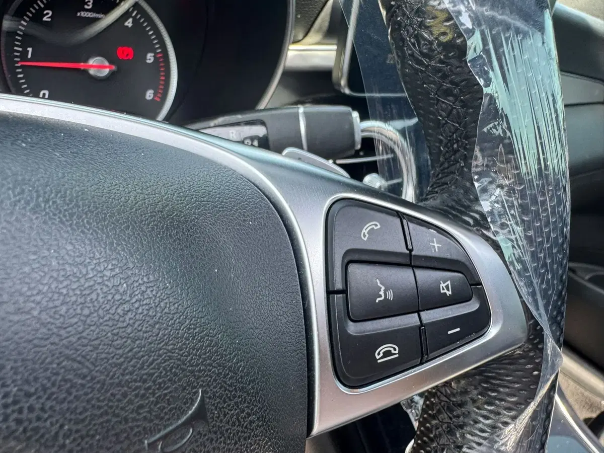 Mercedes-Benz GLC Coupé usata a Salerno (19)