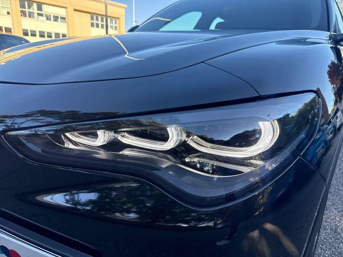 Alfa Romeo Stelvio usata a Firenze (7)