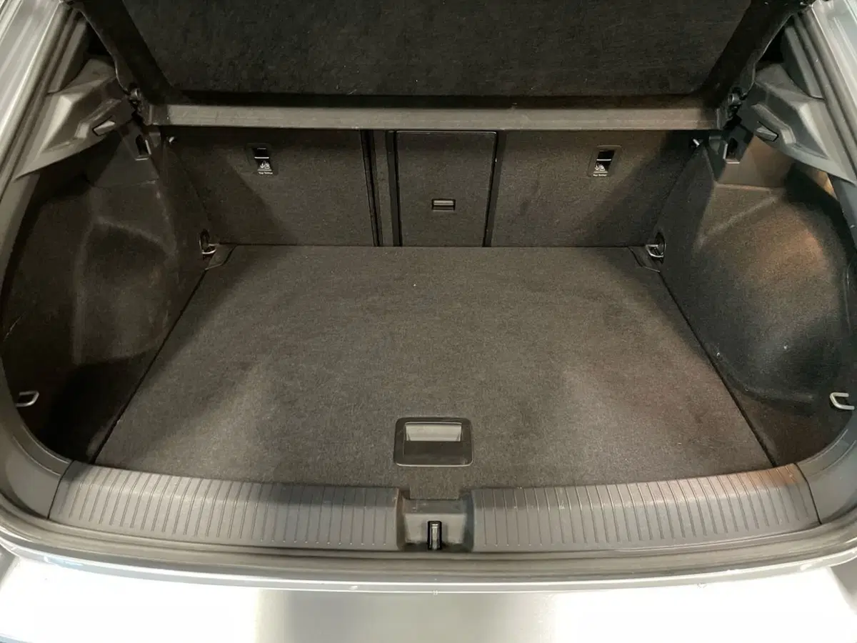 Volkswagen T-Roc usata a Firenze (8)