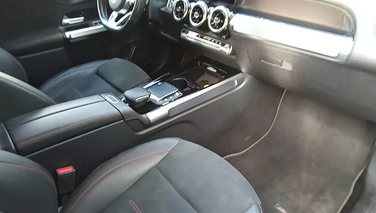 Mercedes-Benz GLB usata a Rimini (16)