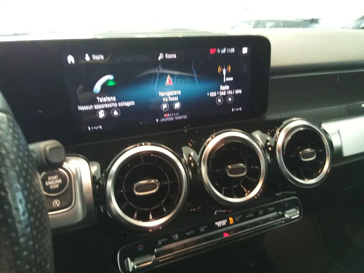 Mercedes-Benz GLB usata a Rimini (18)