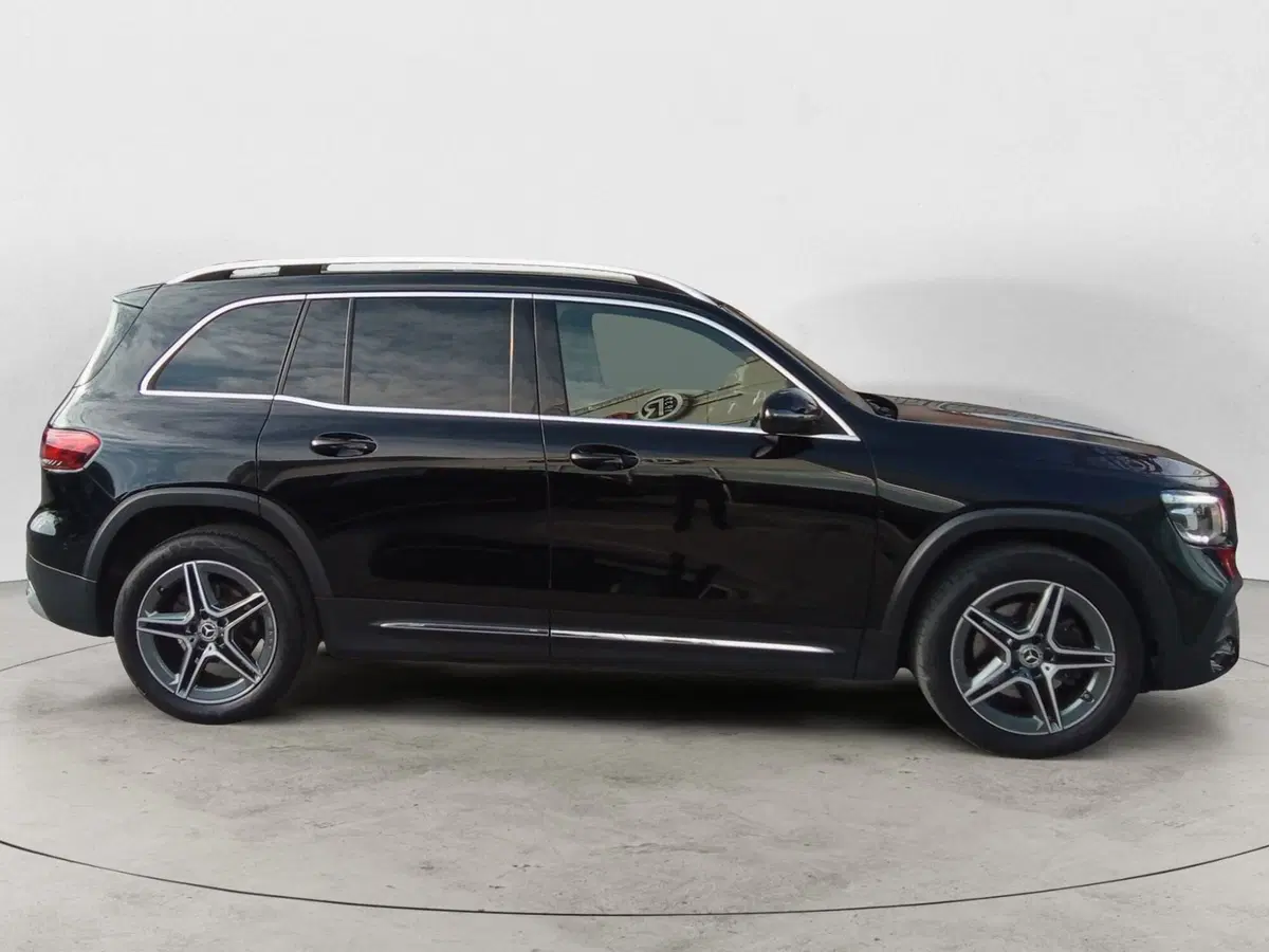 Mercedes-Benz GLB usata a Rimini (4)