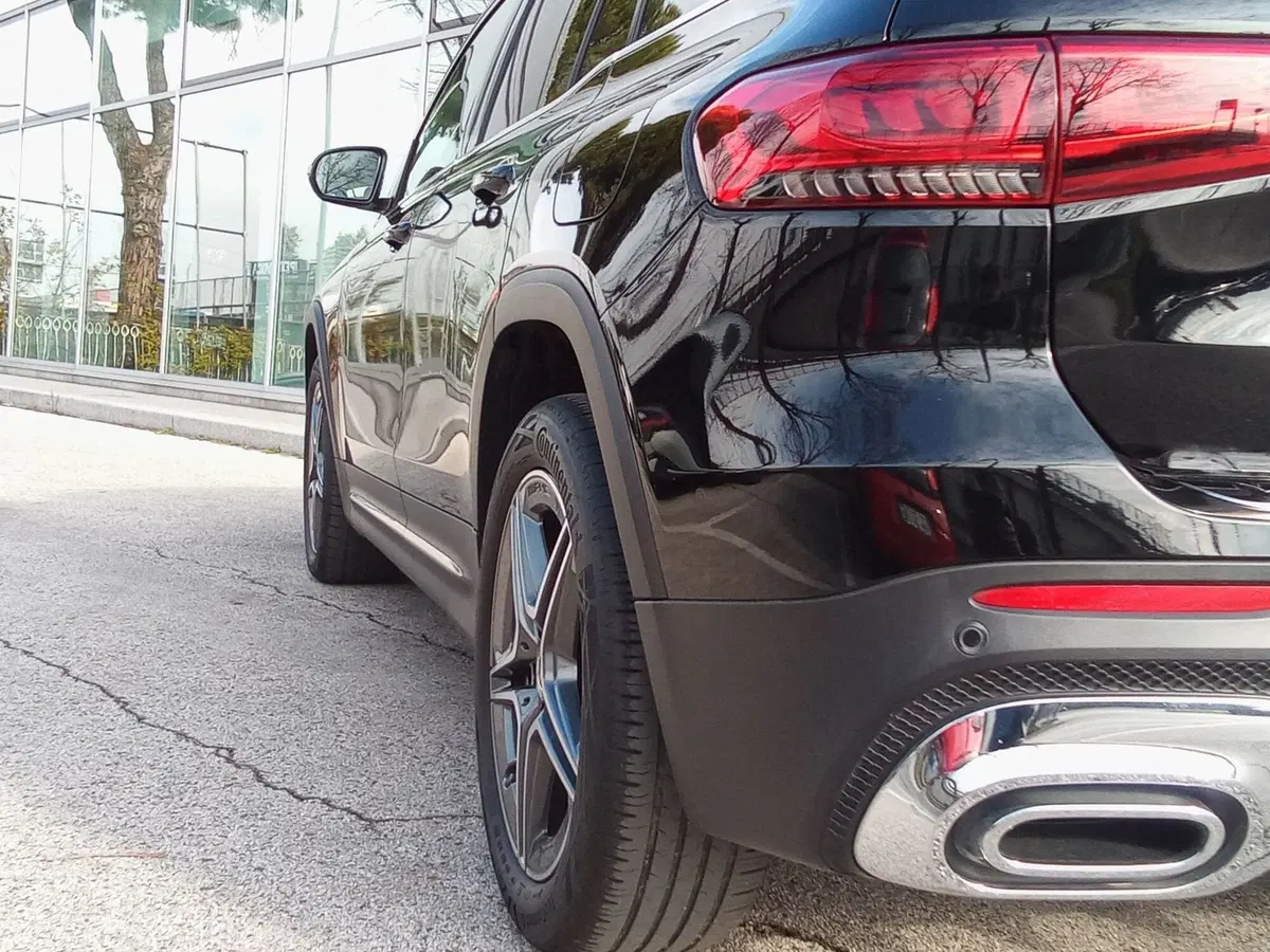 Mercedes-Benz GLB usata a Rimini (8)