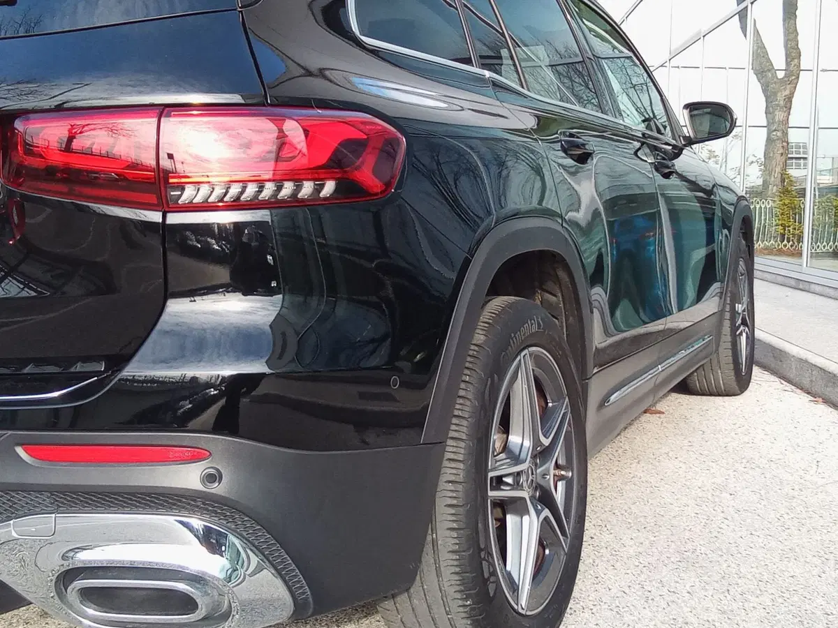 Mercedes-Benz GLB usata a Rimini (9)