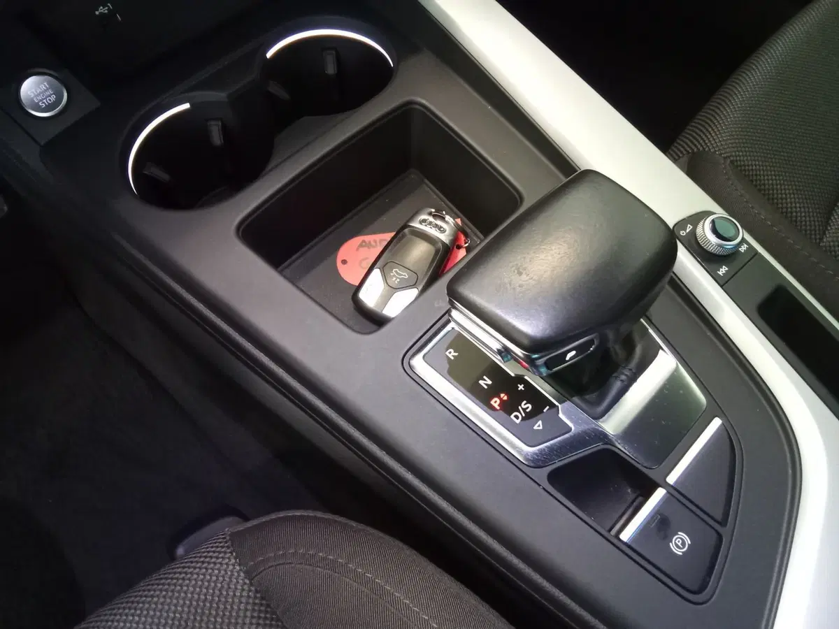 Audi A4 Avant usata a Rimini (17)
