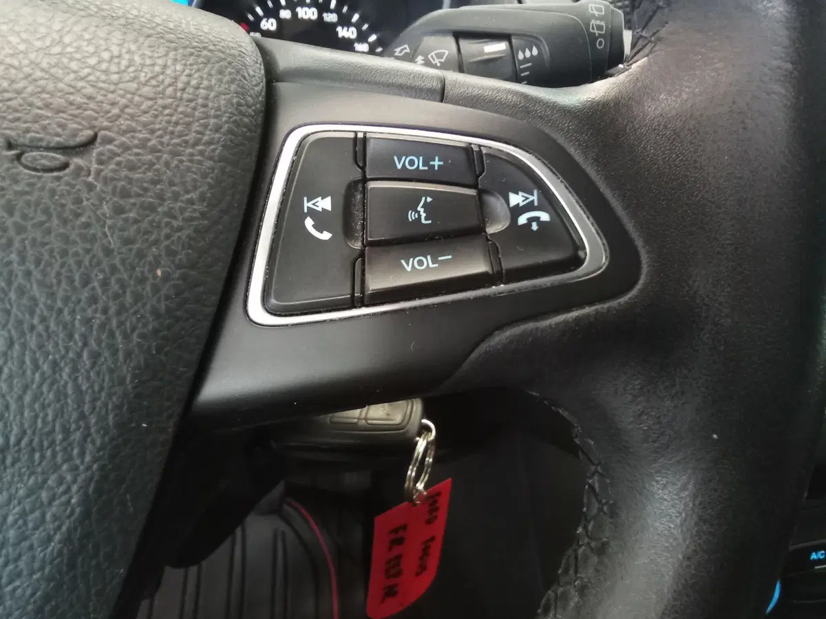 Ford Focus usata a Rimini (8)