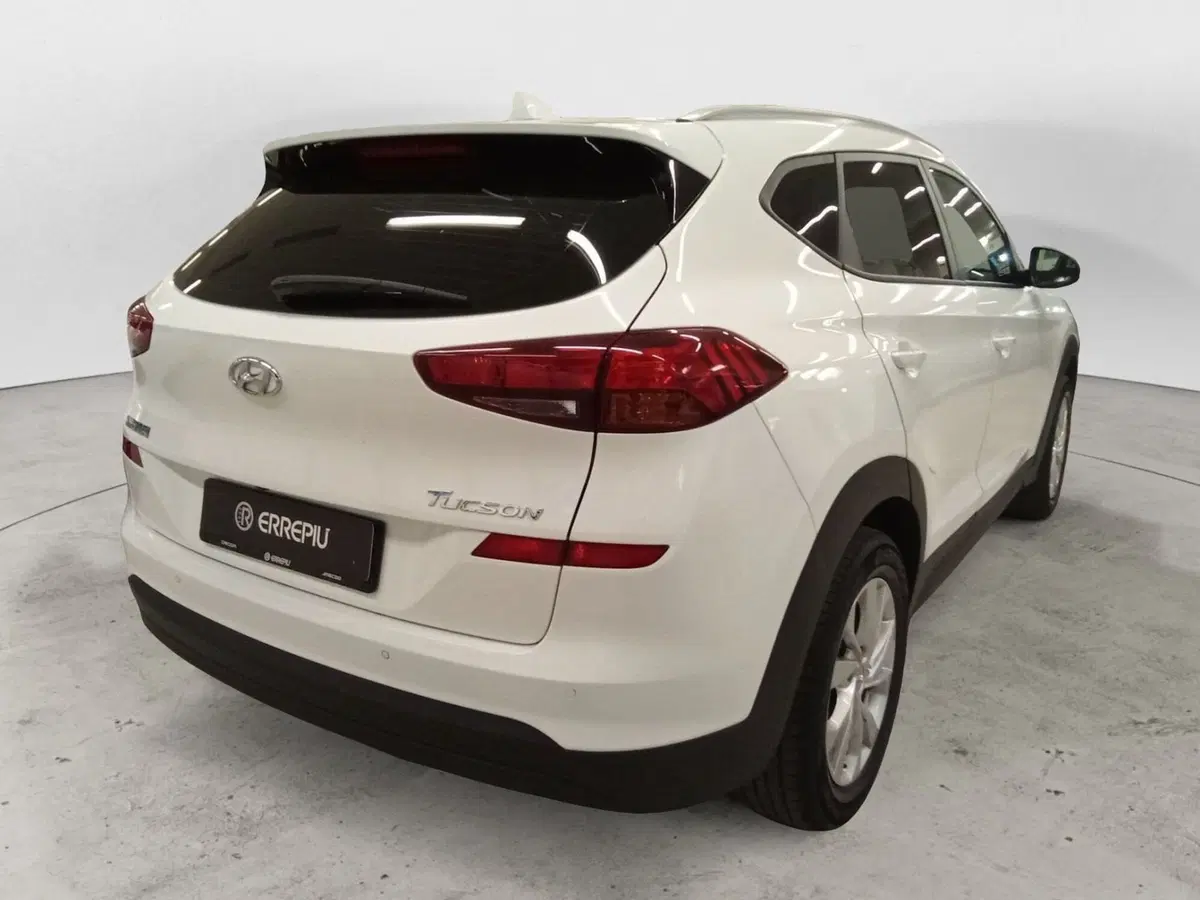 Hyundai Tucson usata a Rimini (4)