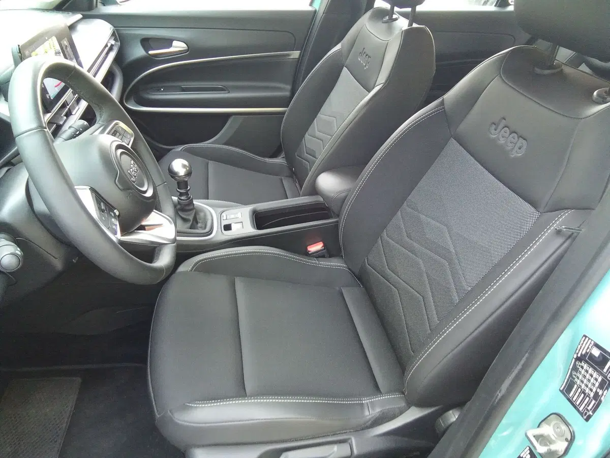 Jeep Avenger usata a Rimini (17)