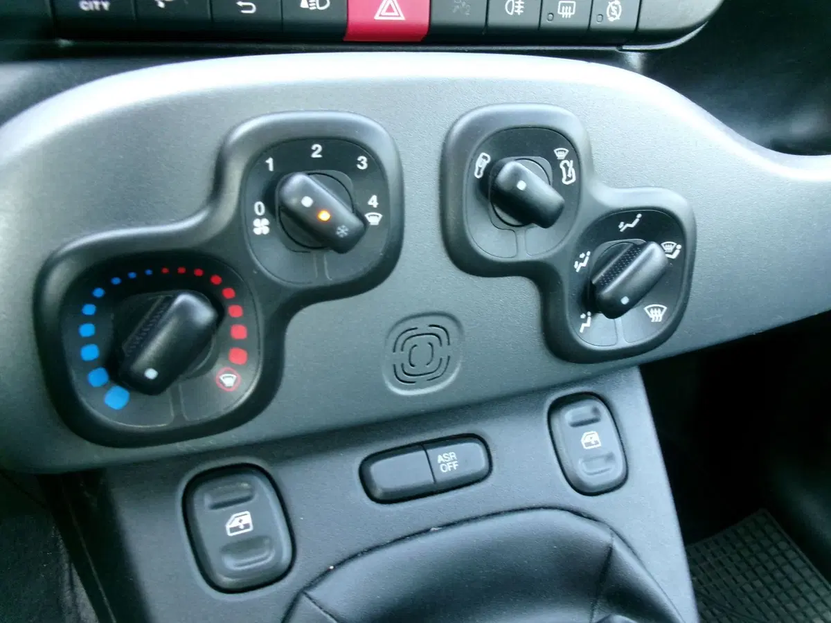 Fiat Panda usata a Venezia (17)