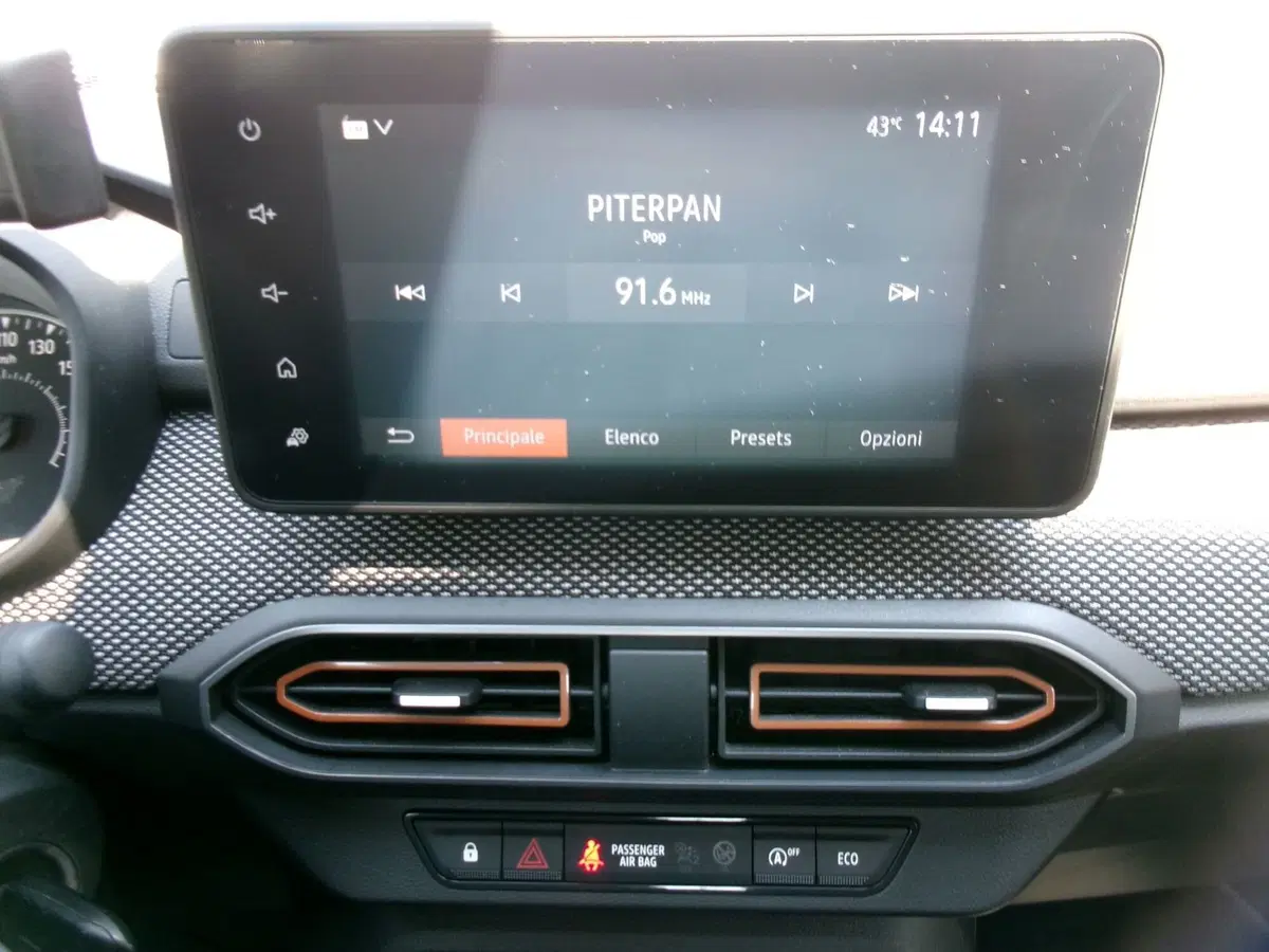 Dacia Sandero Stepway usata a Venezia (18)