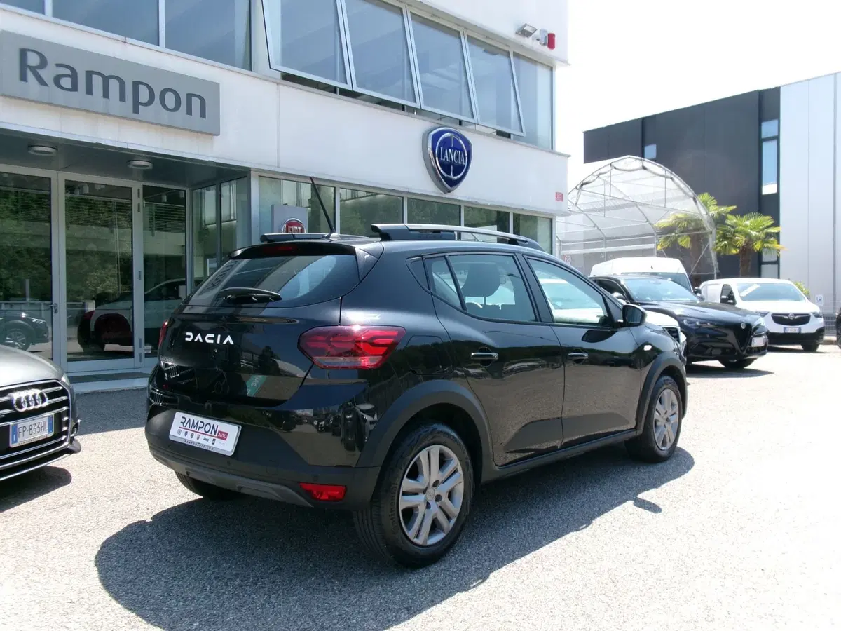 Dacia Sandero Stepway usata a Venezia (3)