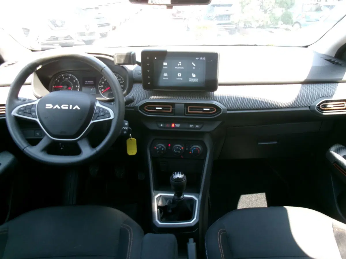 Dacia Sandero Stepway usata a Venezia (9)