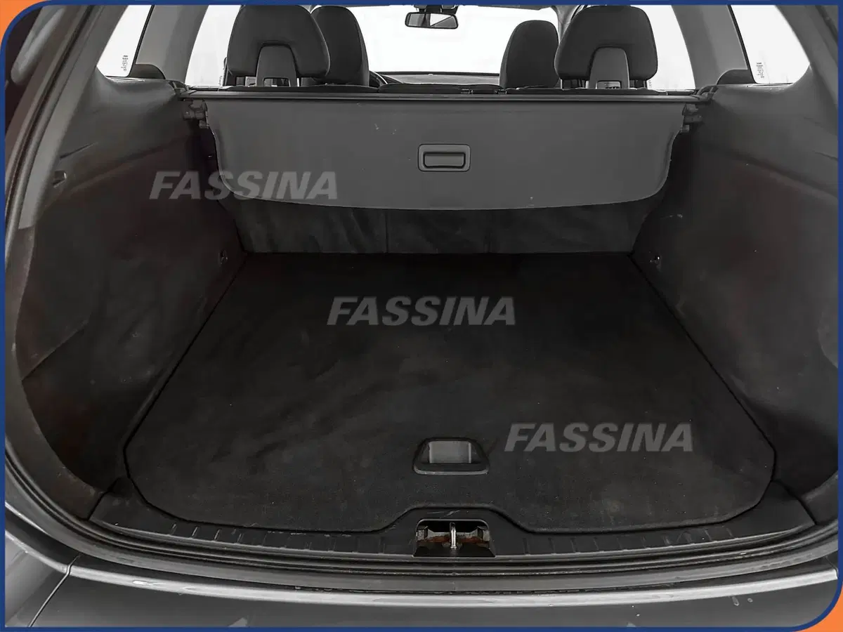 Volvo XC60 usata a Milano (12)