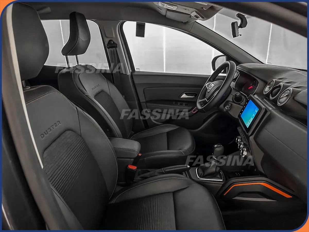 Dacia Duster usata a Milano (14)