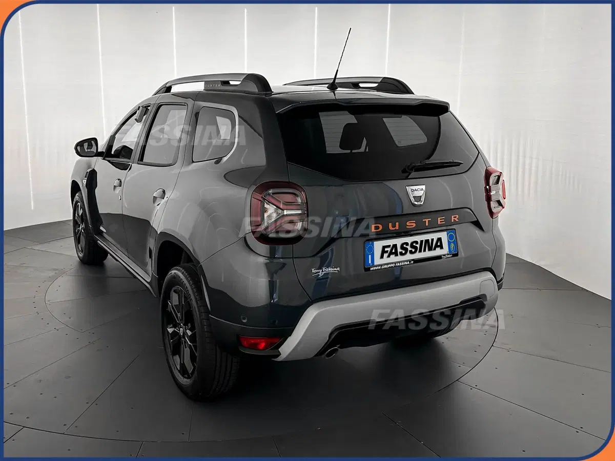 Dacia Duster usata a Milano (4)