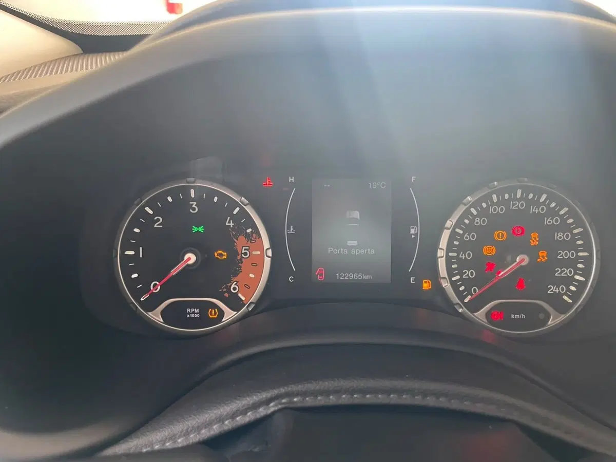 Jeep Renegade usata a Lucca (12)
