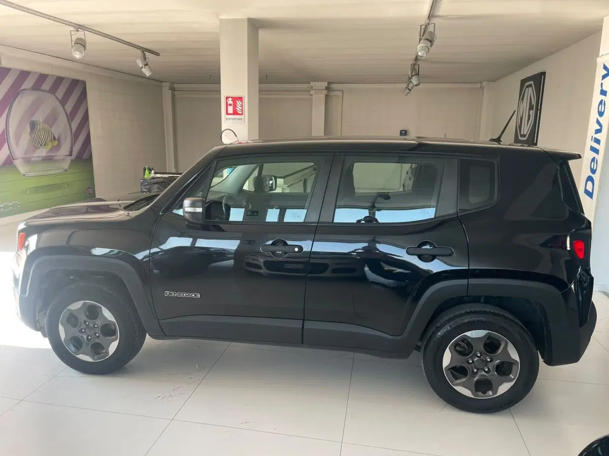 Jeep Renegade usata a Lucca (2)
