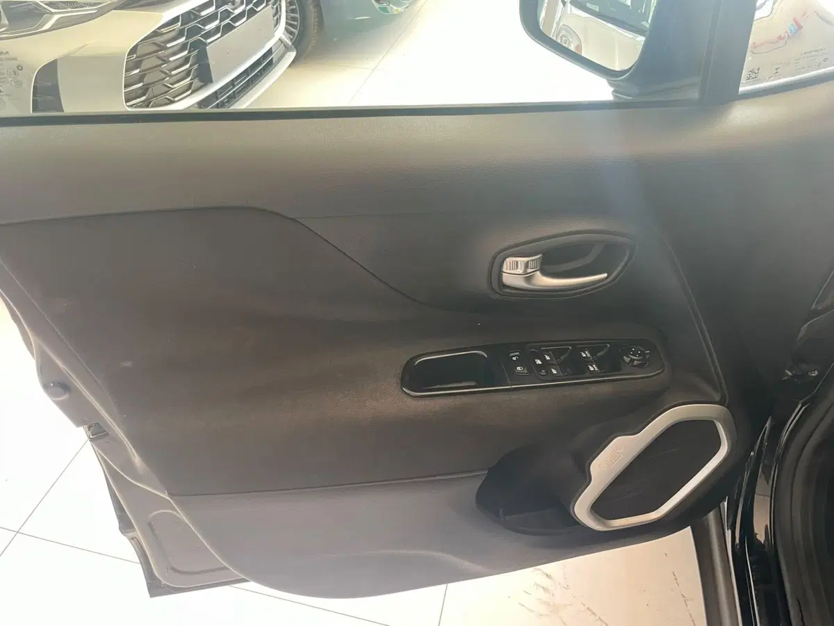 Jeep Renegade usata a Lucca (8)