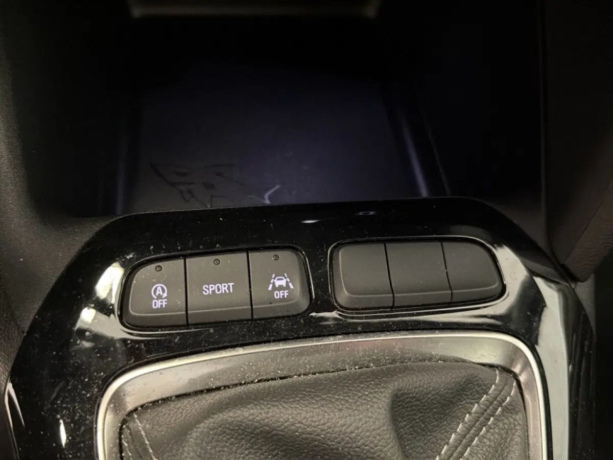 Opel Corsa usata a Palermo (12)