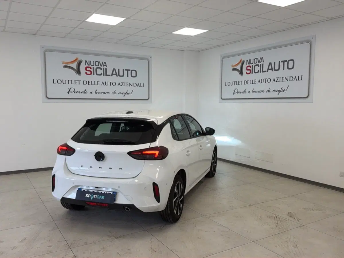Opel Corsa usata a Palermo (18)
