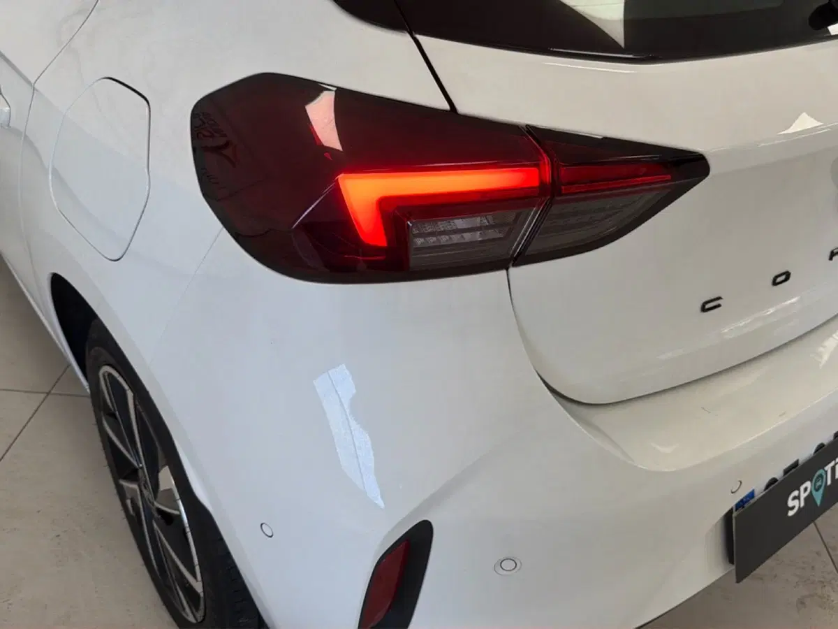 Opel Corsa usata a Palermo (20)