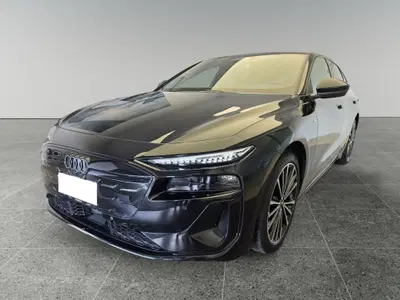 Audi A6 Sportback e-tron S line edition quattro 428cv del 2025 usata a Triggiano
