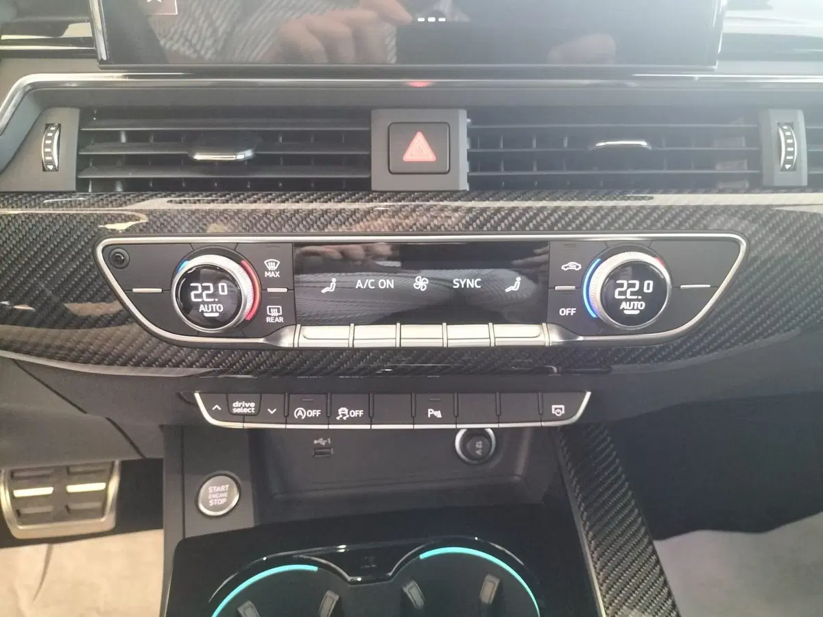 Audi A4 Avant usata a Bari (8)